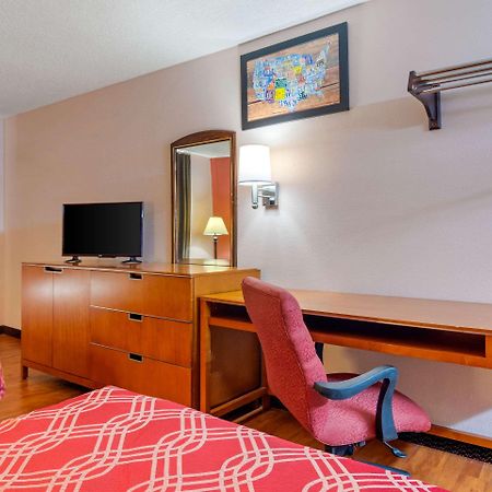 Econo Lodge Decatur Exteriör bild