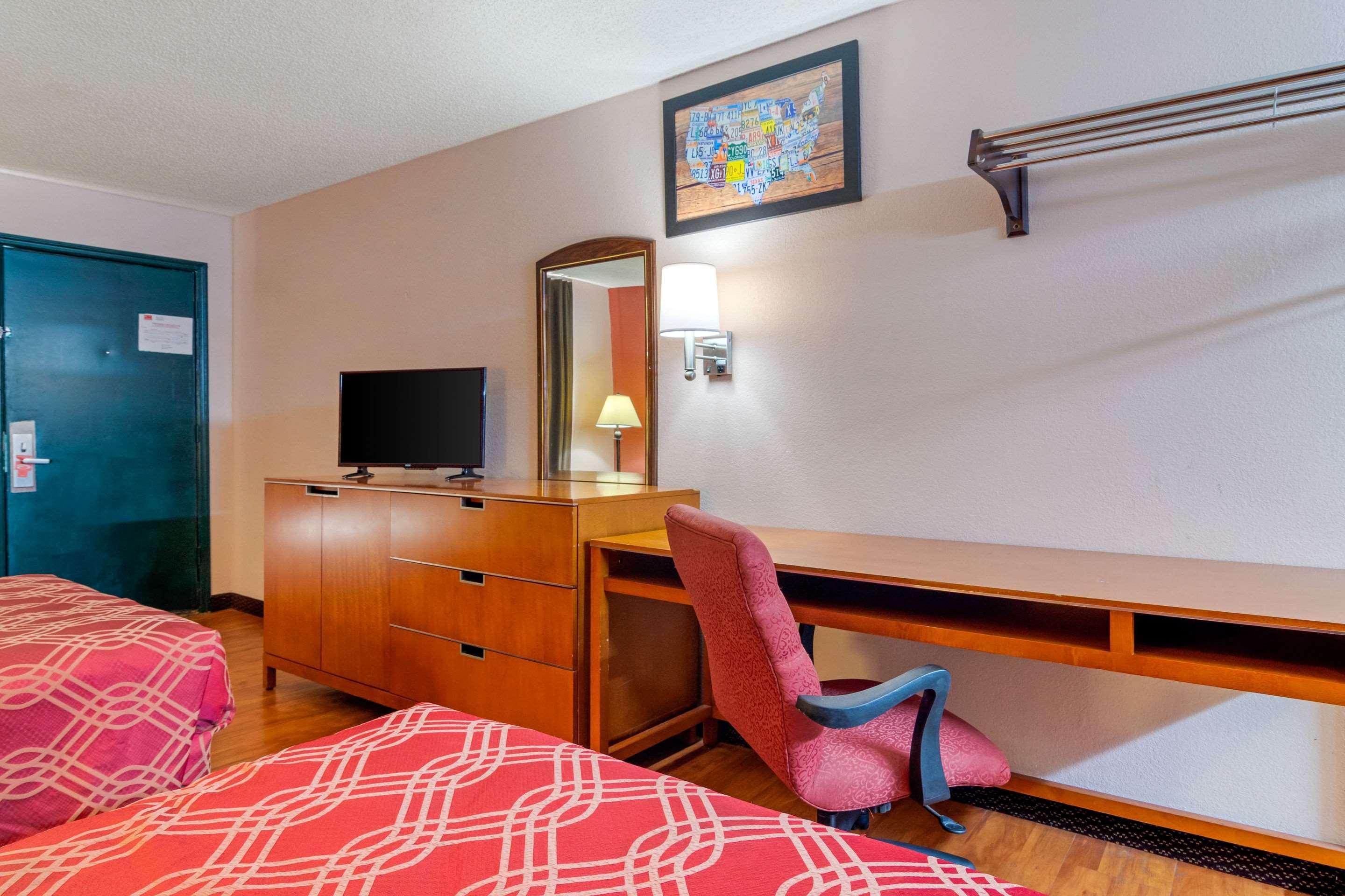 Econo Lodge Decatur Exteriör bild