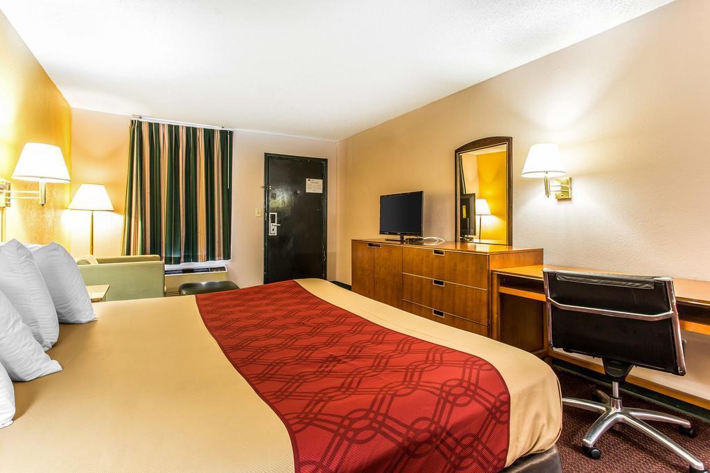 Econo Lodge Decatur Exteriör bild
