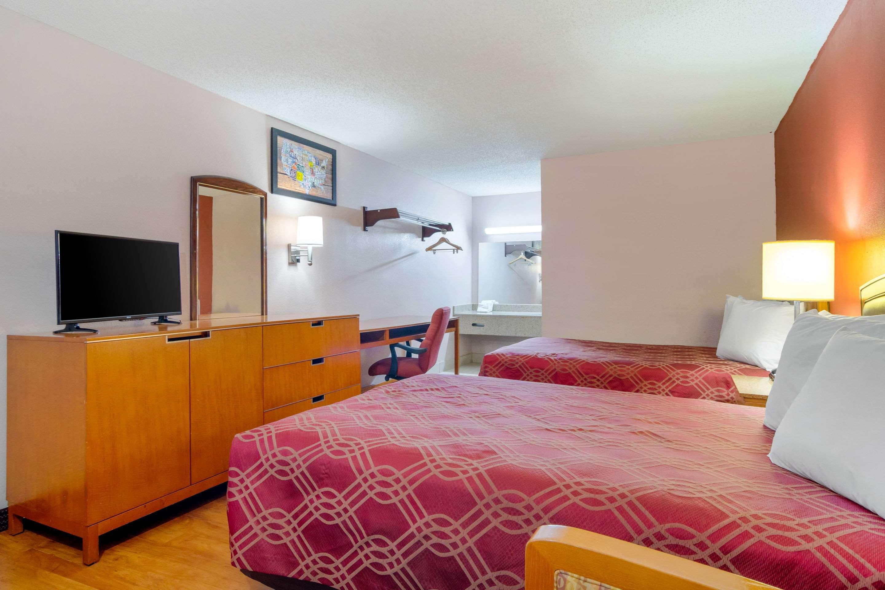 Econo Lodge Decatur Exteriör bild